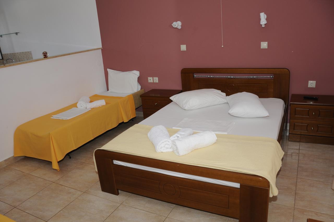 Apartments Hotel Alexandros Arkoudi Exterior foto