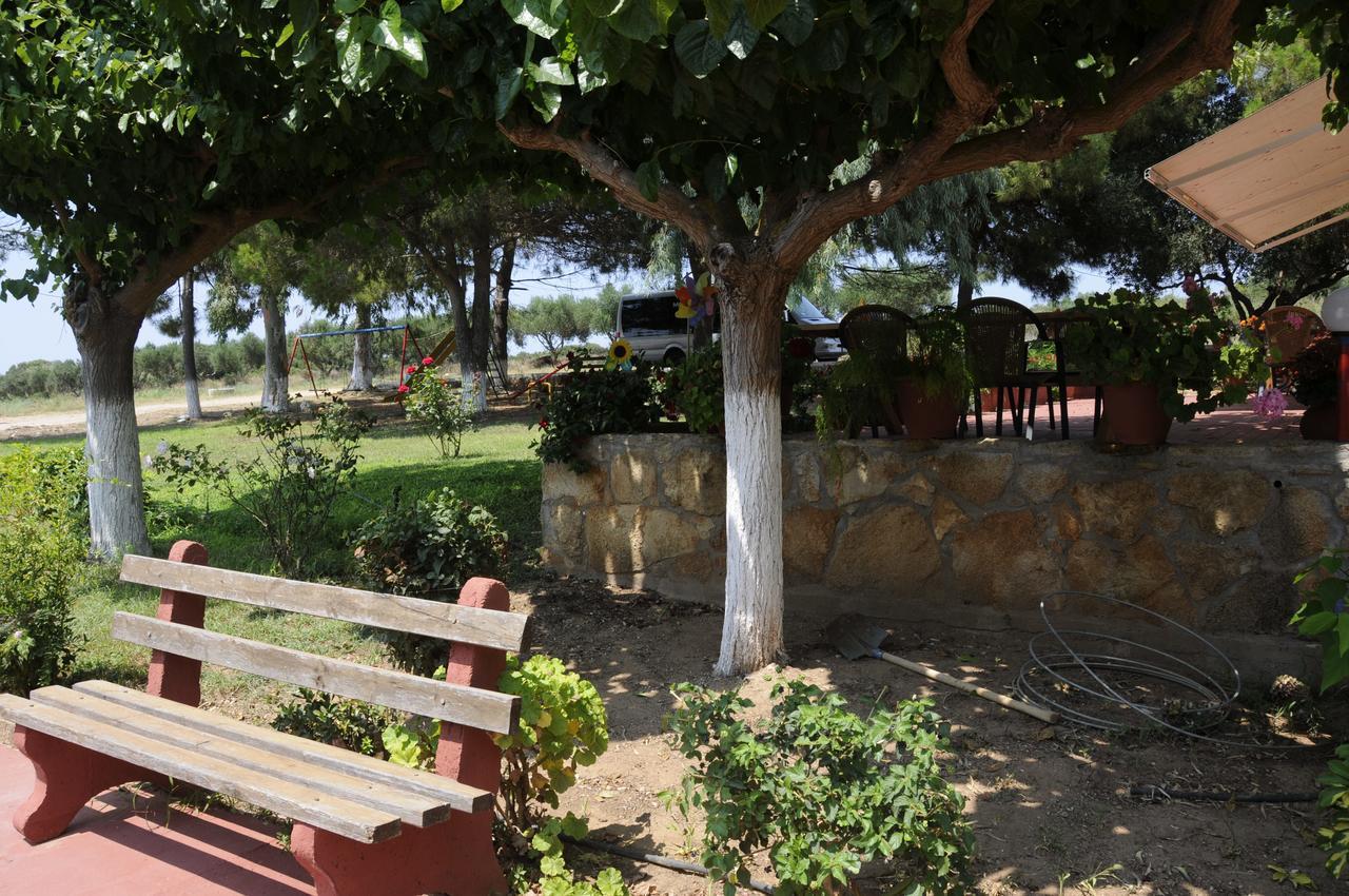 Apartments Hotel Alexandros Arkoudi Exterior foto